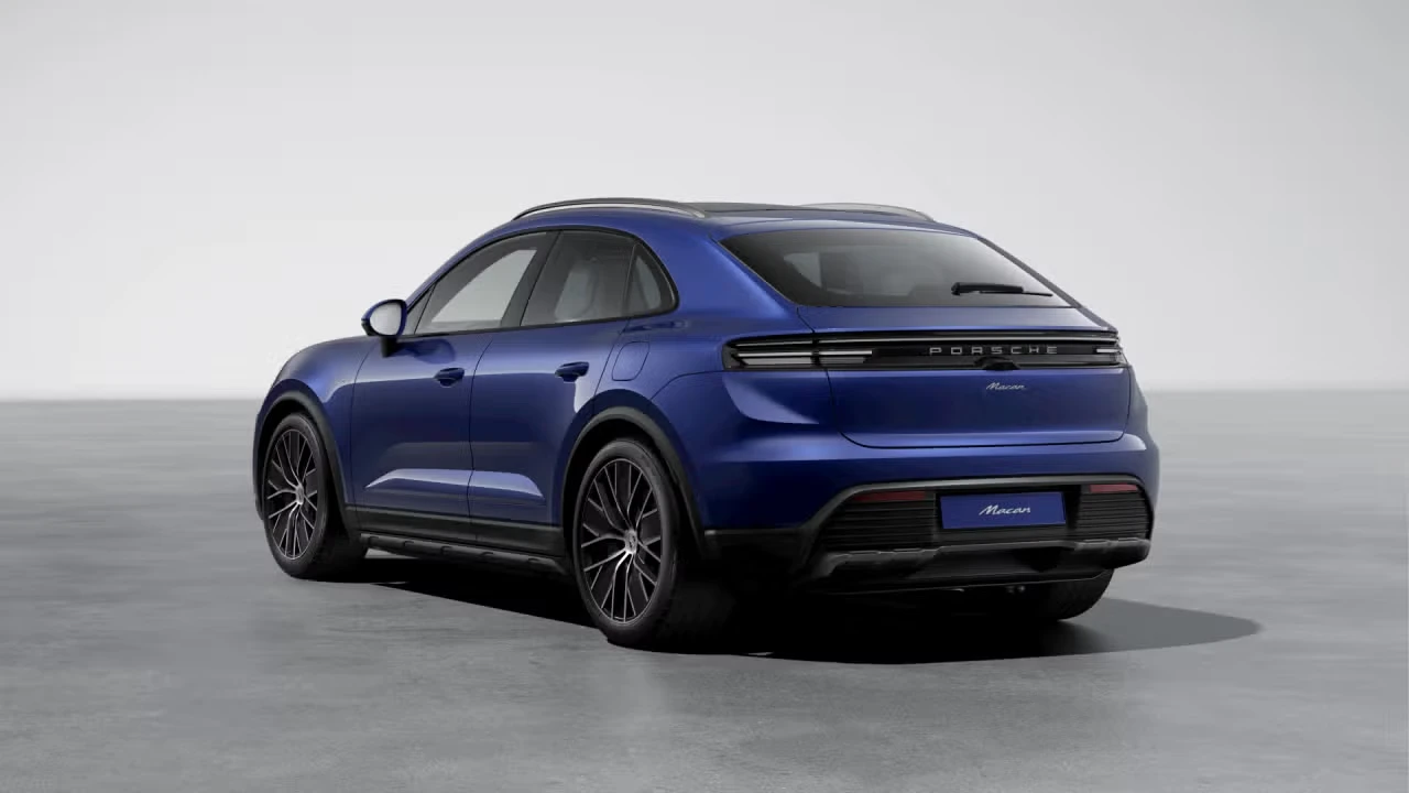 2026 Porsche Macan - Image 20 of 30