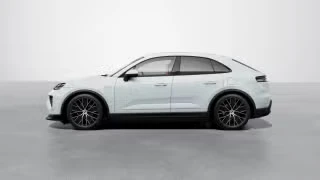 2026 Porsche Macan Electric - Image 9 of 31