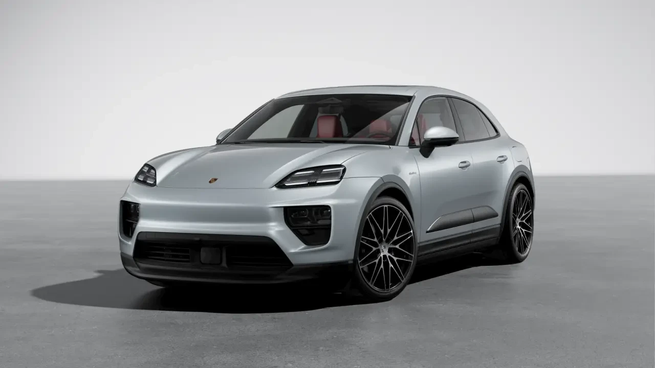 2026 Porsche Macan Electric - Image 8 of 30