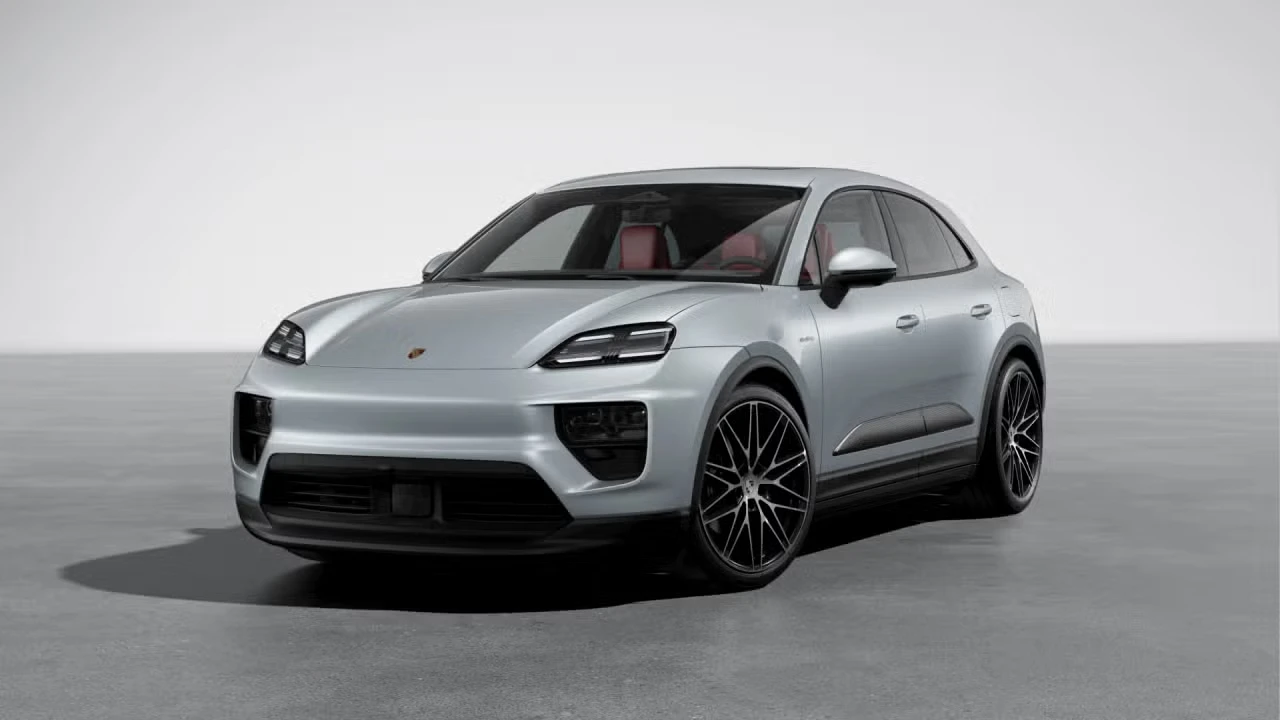 2026 Porsche Macan Electric - Image 4 of 30