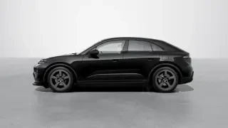 2026 Porsche Macan Electric - Image 13 of 30