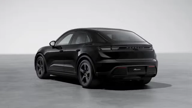 2026 Porsche Macan Electric - Image 18 of 30