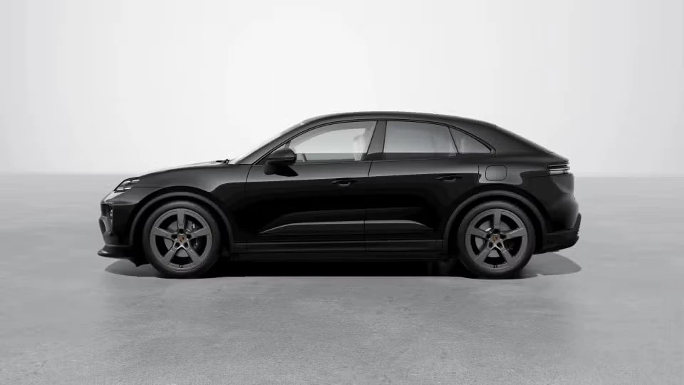 2026 Porsche Macan Electric - Image 11 of 30