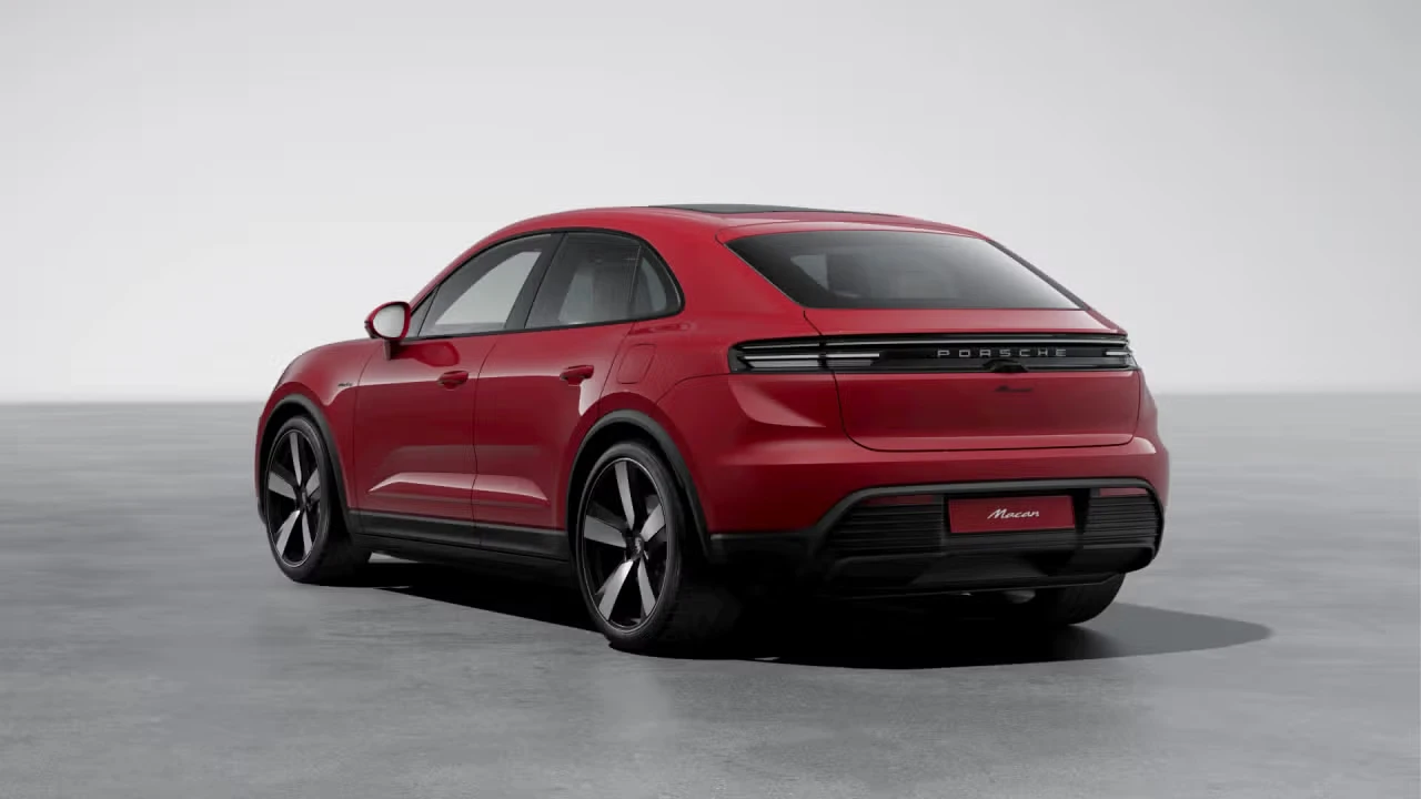 2026 Porsche Macan Electric - Image 20 of 30