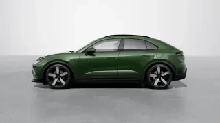 2026 Porsche Macan Electric - Image 13 of 31