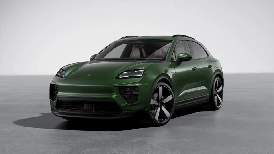 2026 Porsche Macan Electric - Image 3 of 31