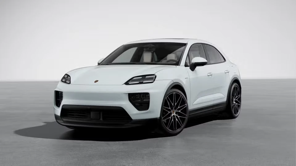 2026 Porsche Macan - Image 3 of 30