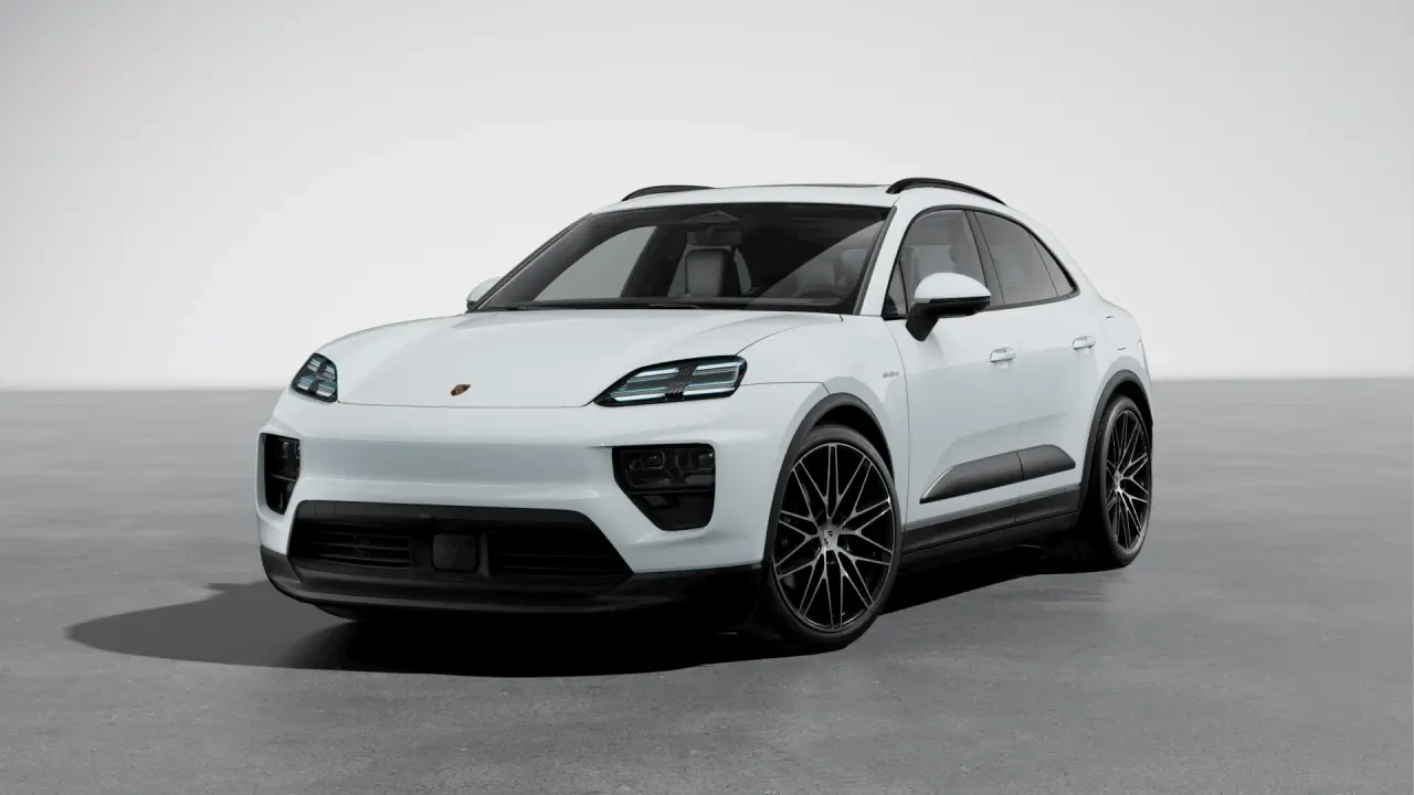 2026 Porsche Macan Electric - Image 8 of 30