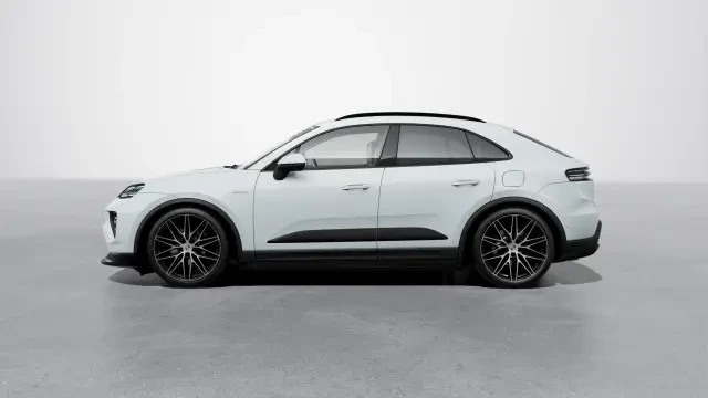 2026 Porsche Macan Electric - Image 14 of 30