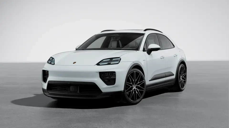 2026 Porsche Macan Electric - Image 7 of 30