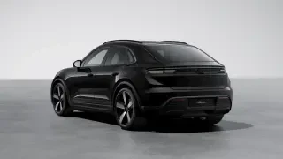 2026 Porsche Macan Electric - Image 21 of 30