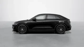 2026 Porsche Macan Electric - Image 13 of 30