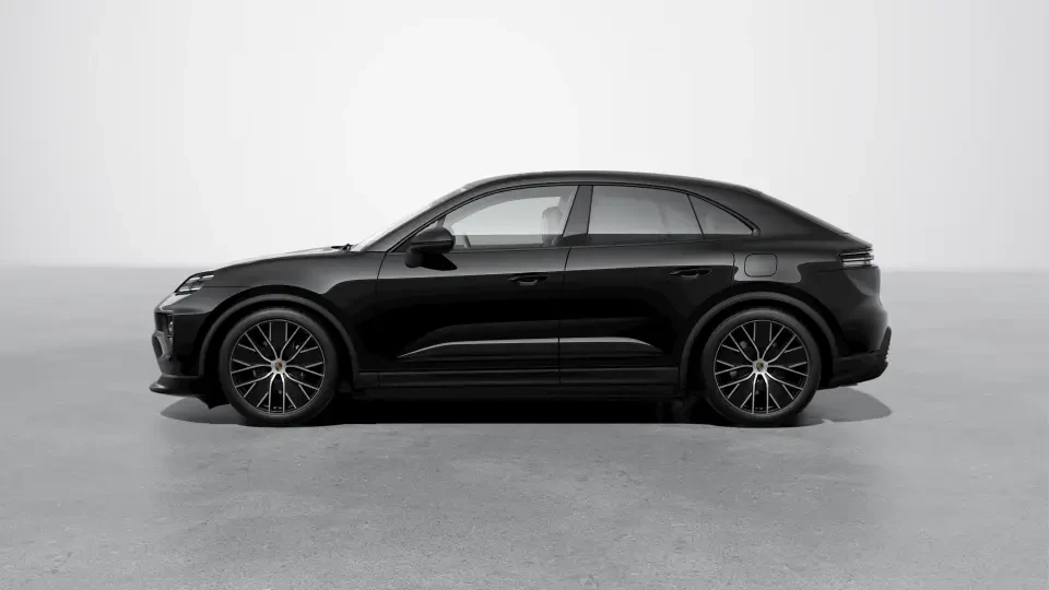 2026 Porsche Macan Electric - Image 15 of 30