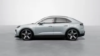 2026 Porsche Macan Electric - Image 9 of 31