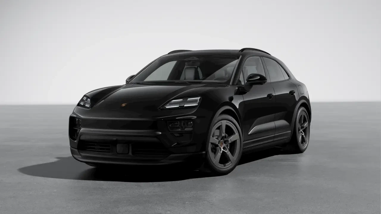 2026 Porsche Macan Electric - Image 8 of 31