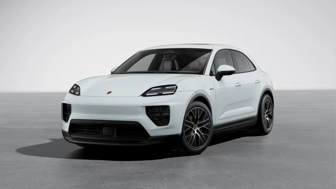 2026 Porsche Macan Electric - Image 4 of 30
