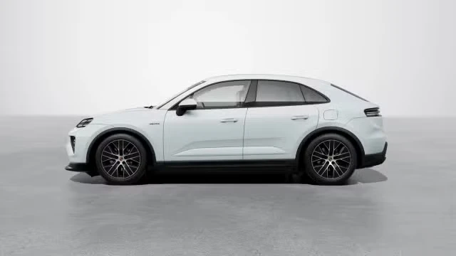 2026 Porsche Macan Electric - Image 10 of 30