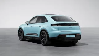 2026 Porsche Macan Electric - Image 17 of 30