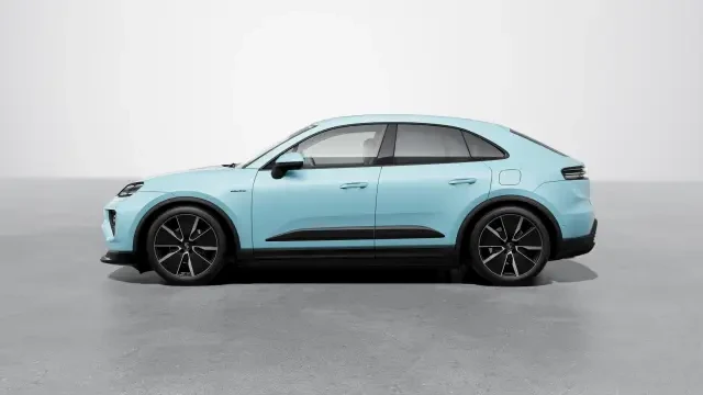 2026 Porsche Macan Electric - Image 14 of 30