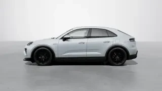 2026 Porsche Macan Electric - Image 13 of 31