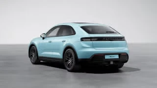 2026 Porsche Macan Electric - Image 17 of 30