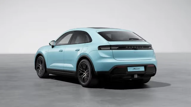 2026 Porsche Macan Electric - Image 18 of 30