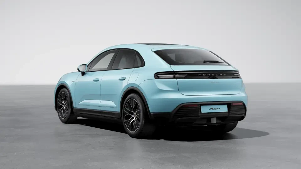 2026 Porsche Macan Electric - Image 23 of 30