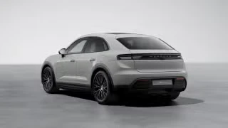 2026 Porsche Macan Electric - Image 17 of 30