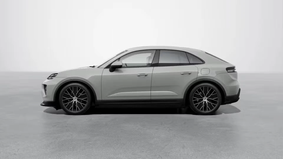 2026 Porsche Macan Electric - Image 11 of 30