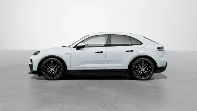 2026 Porsche Macan Electric - Image 14 of 30