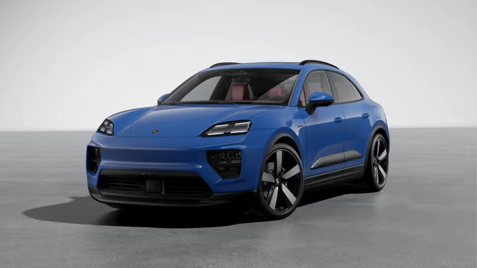 2026 Porsche Macan Electric - Image 3 of 31