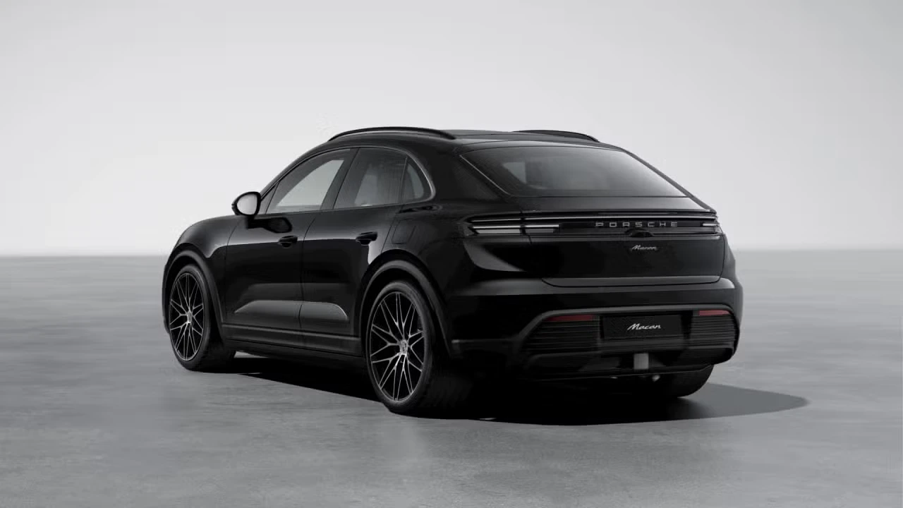 2026 Porsche Macan Electric - Image 20 of 30