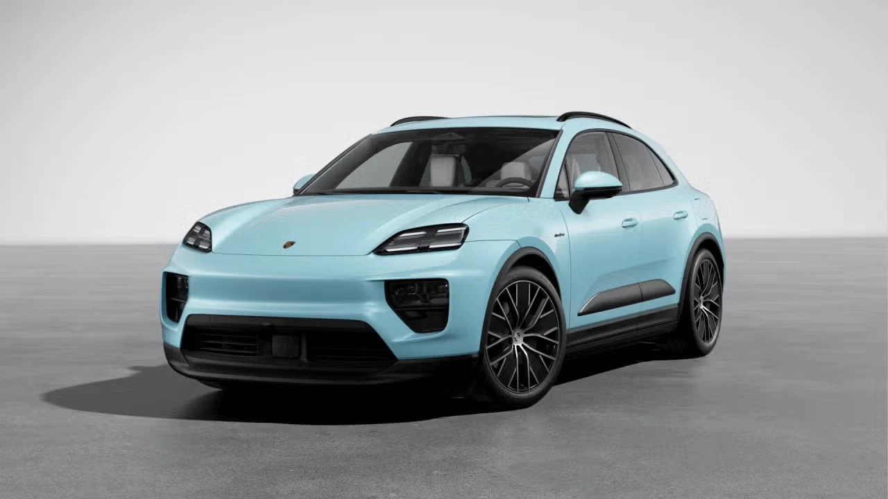 2026 Porsche Macan Electric - Image 4 of 30