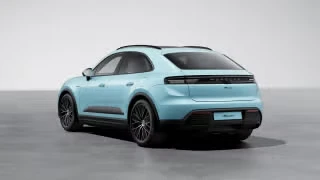 2026 Porsche Macan Electric - Image 17 of 30