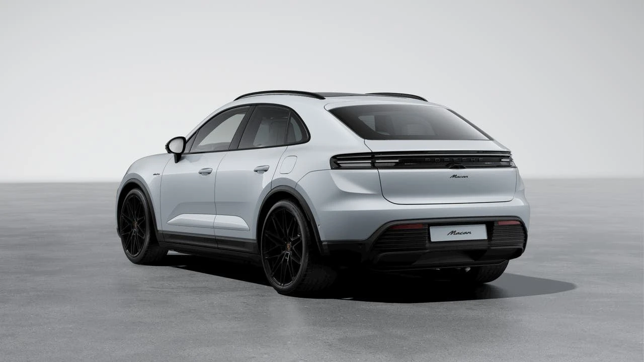 2026 Porsche Macan Electric - Image 3 of 10