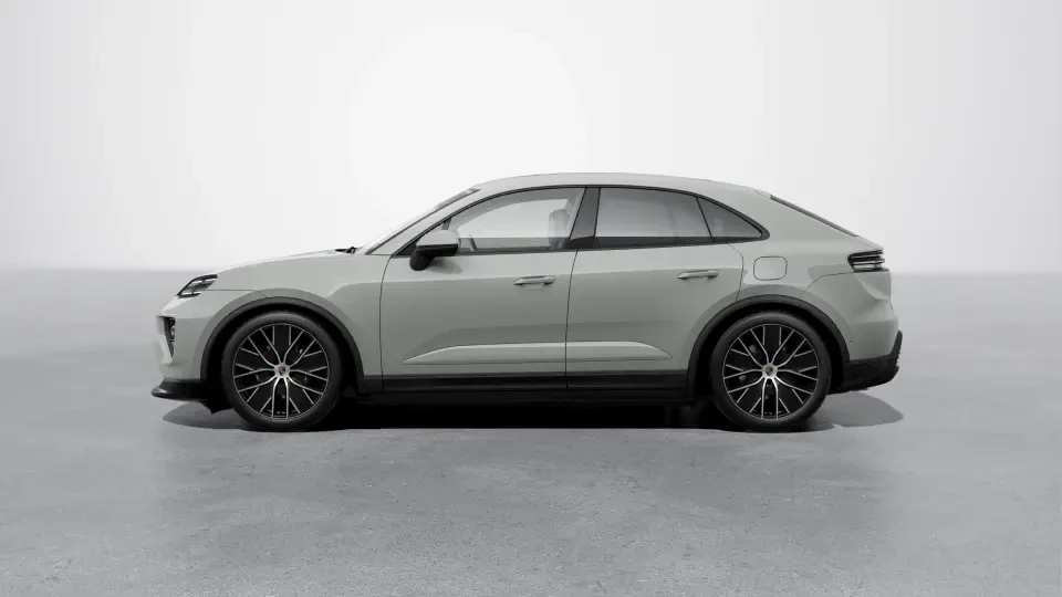 2026 Porsche Macan Electric - Image 15 of 31