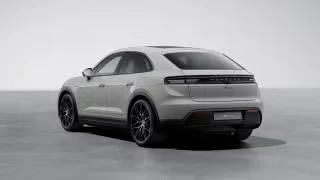 2026 Porsche Macan Electric - Image 17 of 30