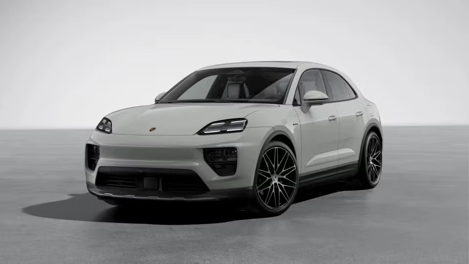 2026 Porsche Macan Electric - Image 3 of 30