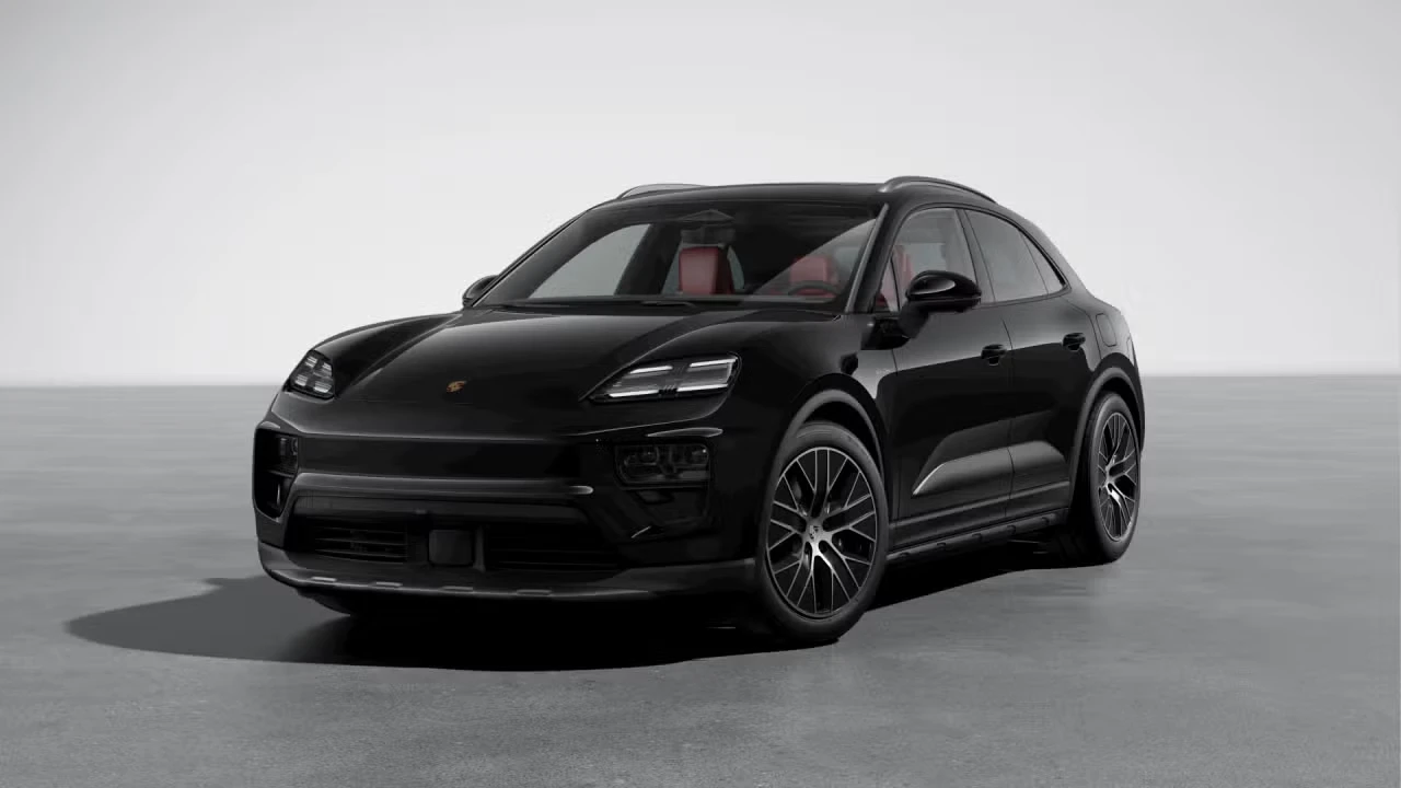 2026 Porsche Macan Electric - Image 4 of 30