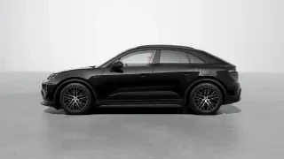 2026 Porsche Macan Electric - Image 13 of 30