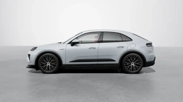 2026 Porsche Macan Electric - Image 14 of 30