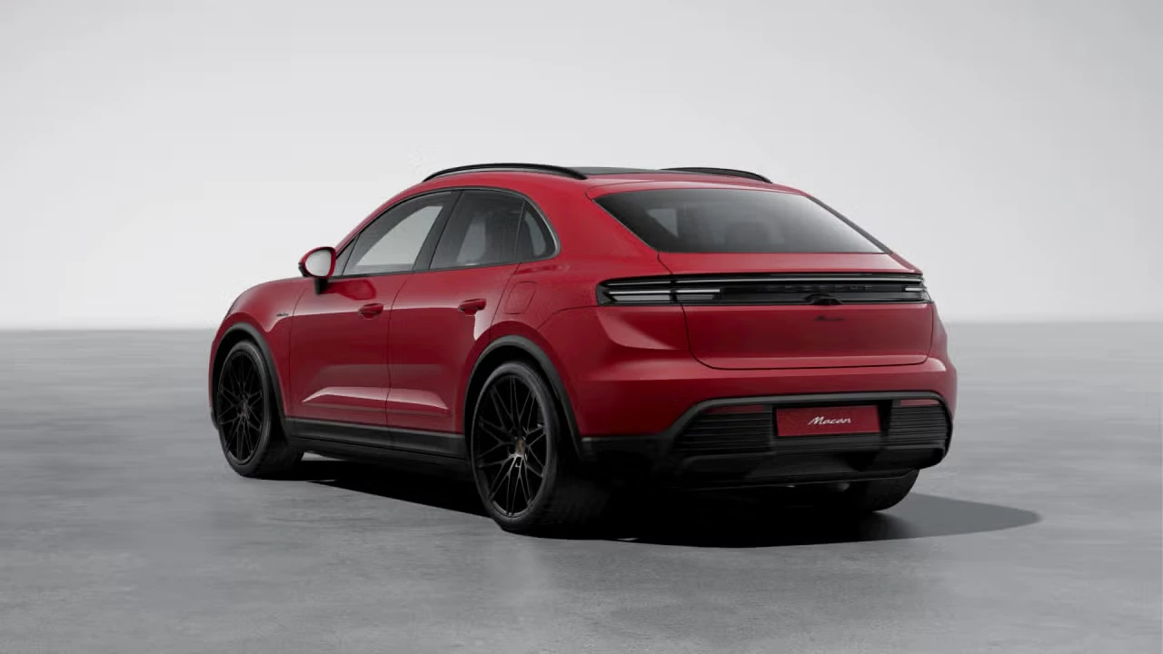 2026 Porsche Macan Electric - Image 20 of 31