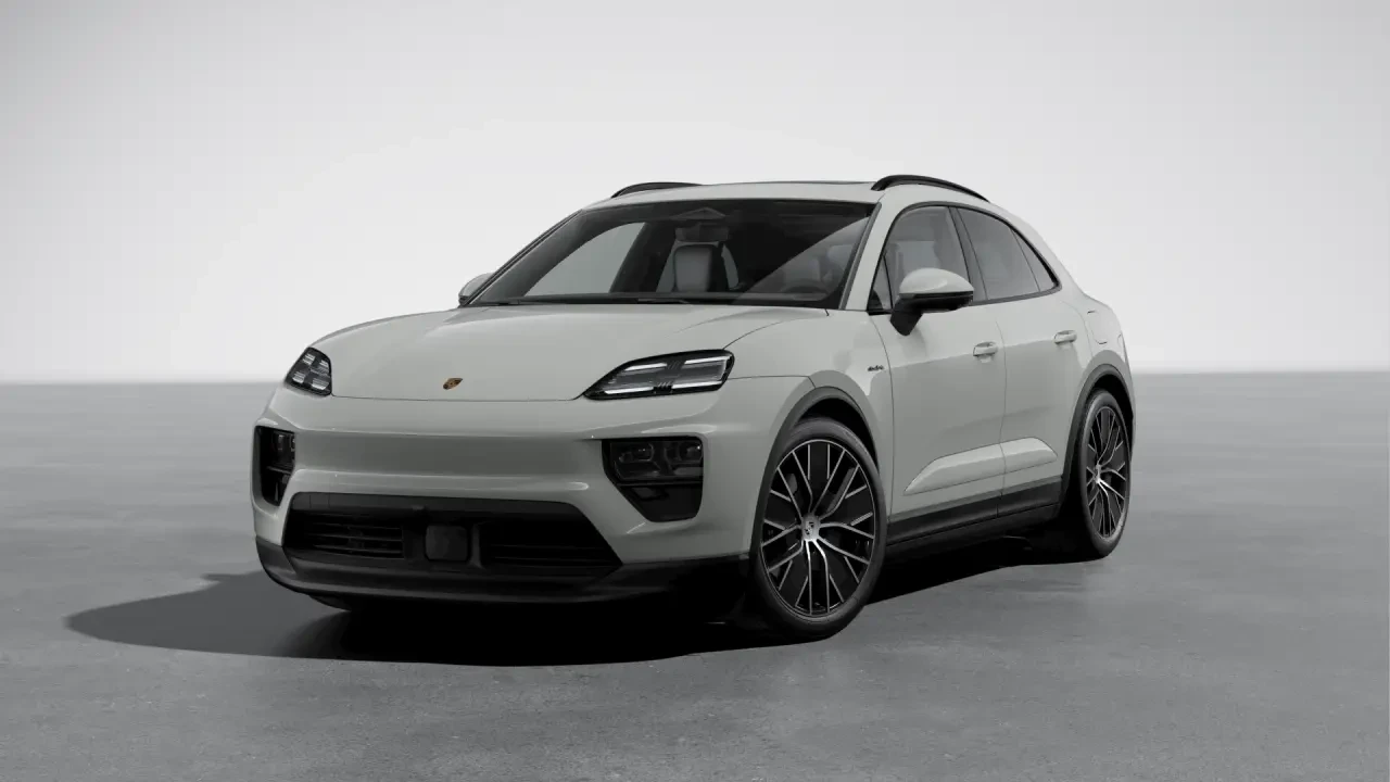 2026 Porsche Macan Electric - Image 8 of 31