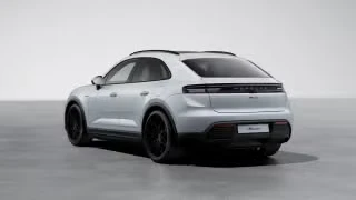 2026 Porsche Macan Electric - Image 17 of 30