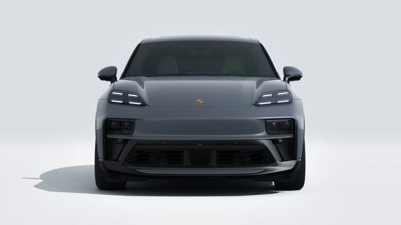 2026 Porsche Macan Electric - Image 8 of 14