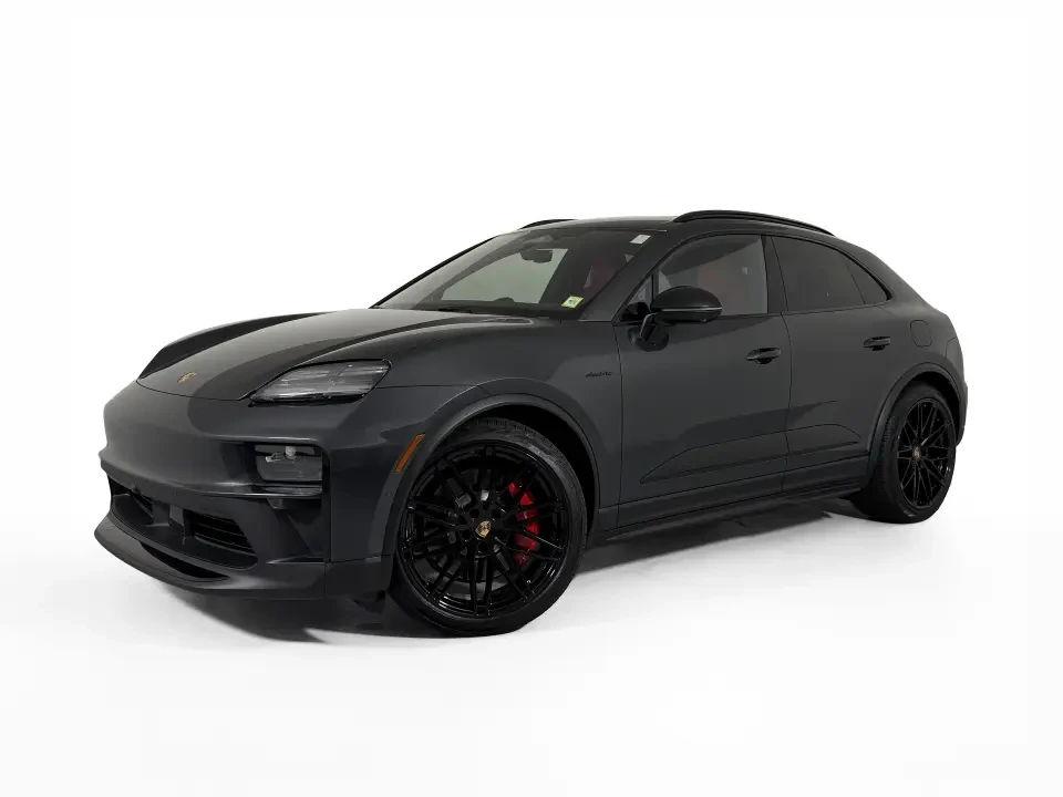 2026 Porsche Macan Electric - Image 9 of 12