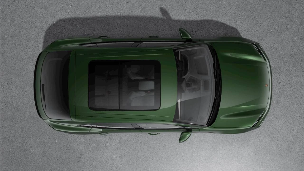 2026 Porsche Macan Electric - Image 5 of 10