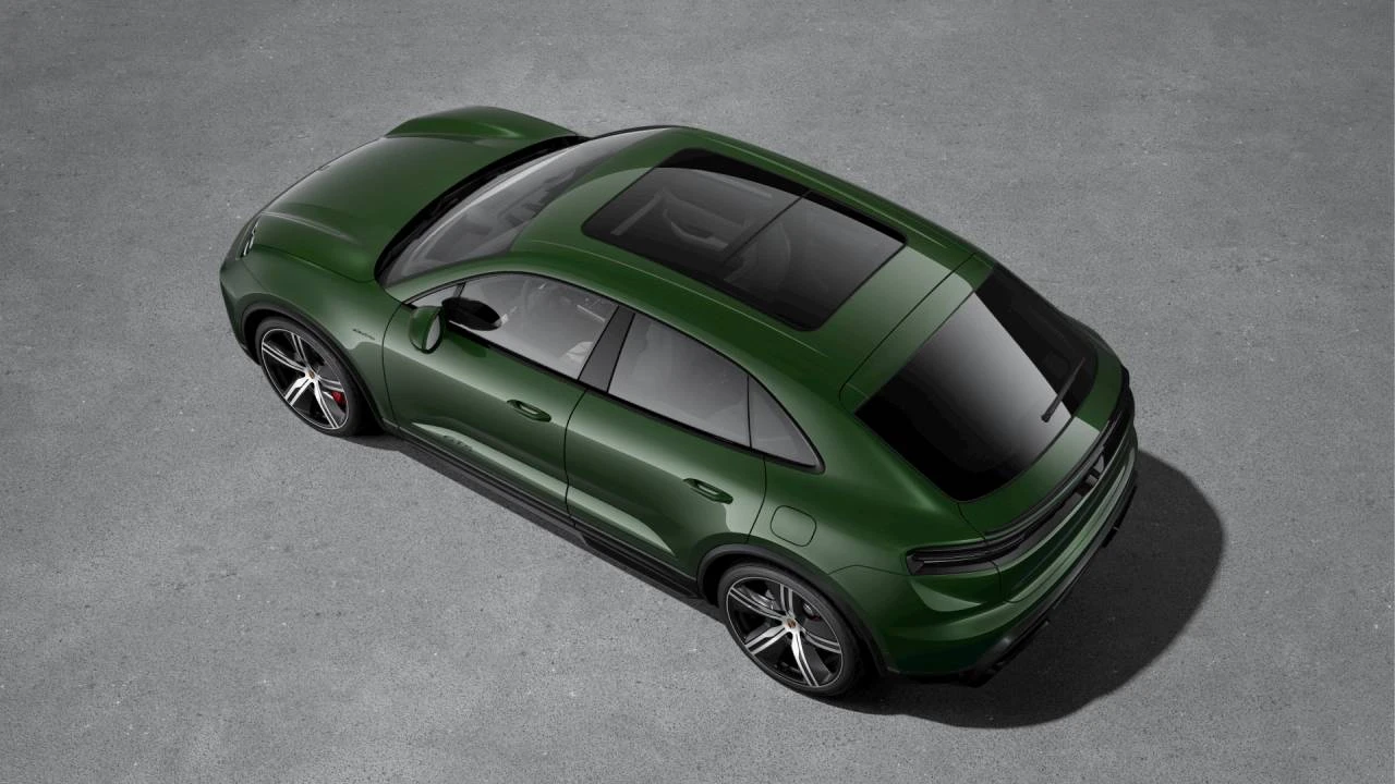 2026 Porsche Macan Electric - Image 4 of 10