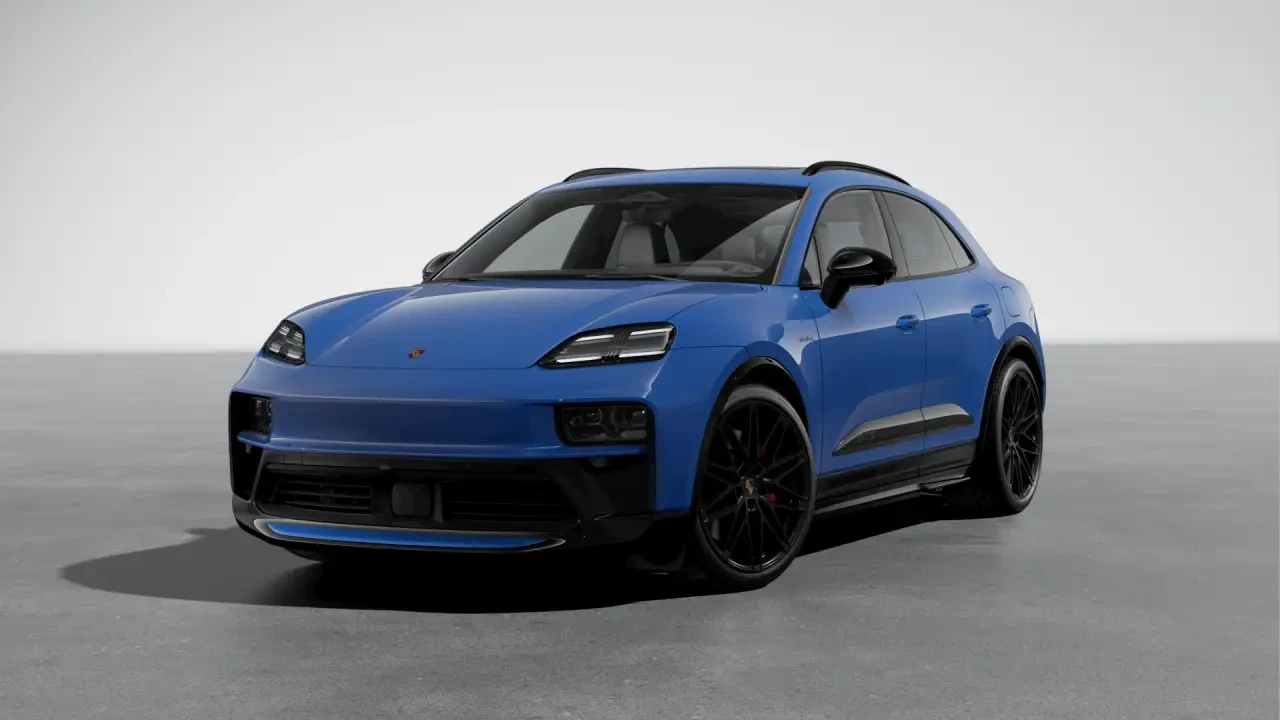 2026 Porsche Macan Electric - Image 8 of 31