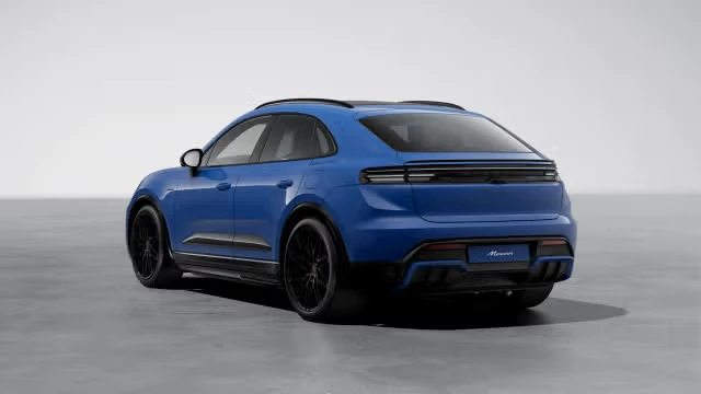 2026 Porsche Macan Electric - Image 18 of 31